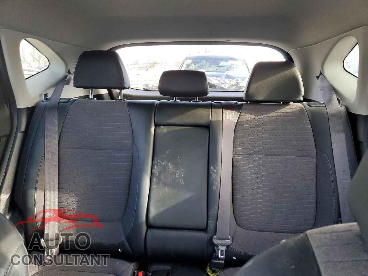 KIA SELTOS 2021 - KNDEUCAA2M7041309