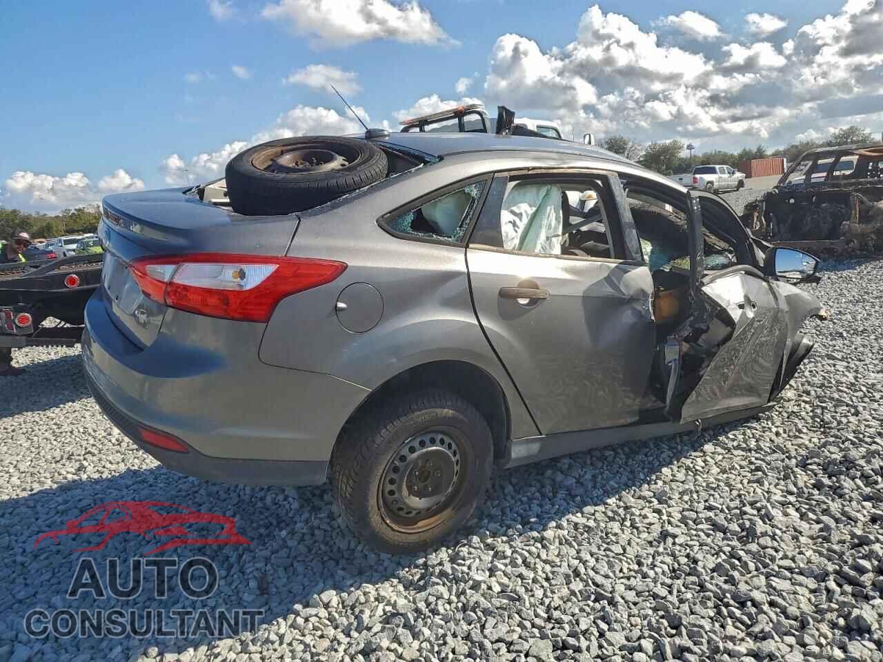 FORD FOCUS 2012 - 1FAHP3E21CL188479