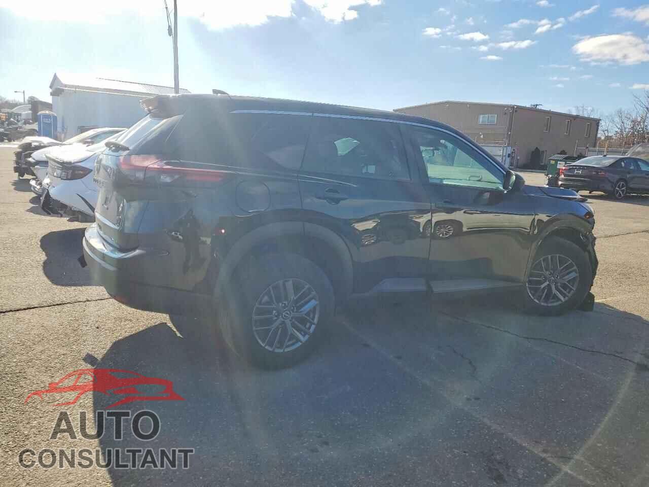 NISSAN ROGUE 2024 - 5N1BT3AB8RC674292