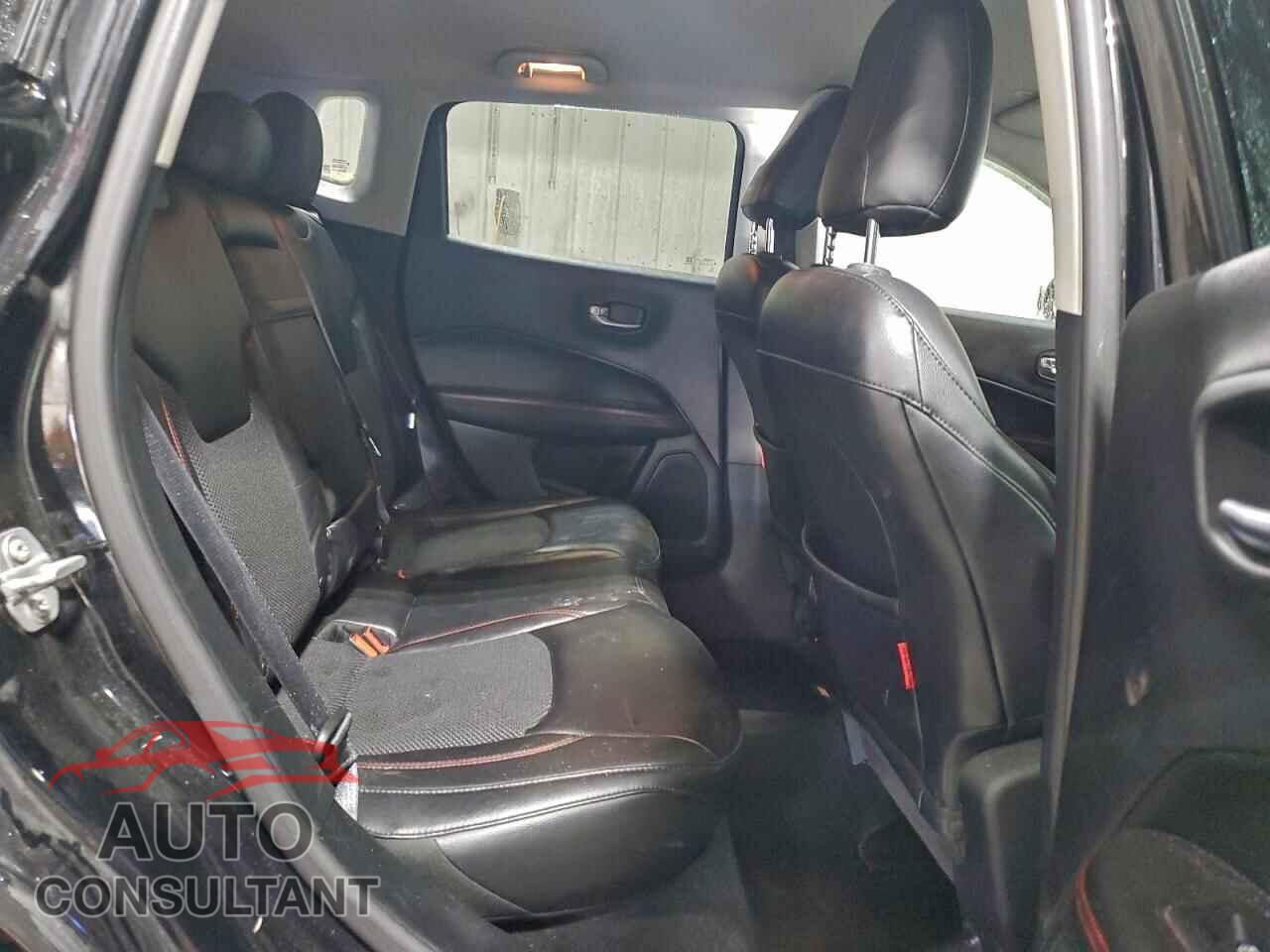 JEEP COMPASS 2017 - 3C4NJDDB4HT624744