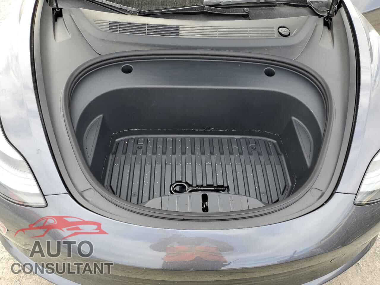 TESLA MODEL 3 2023 - 5YJ3E1EA4PF647423