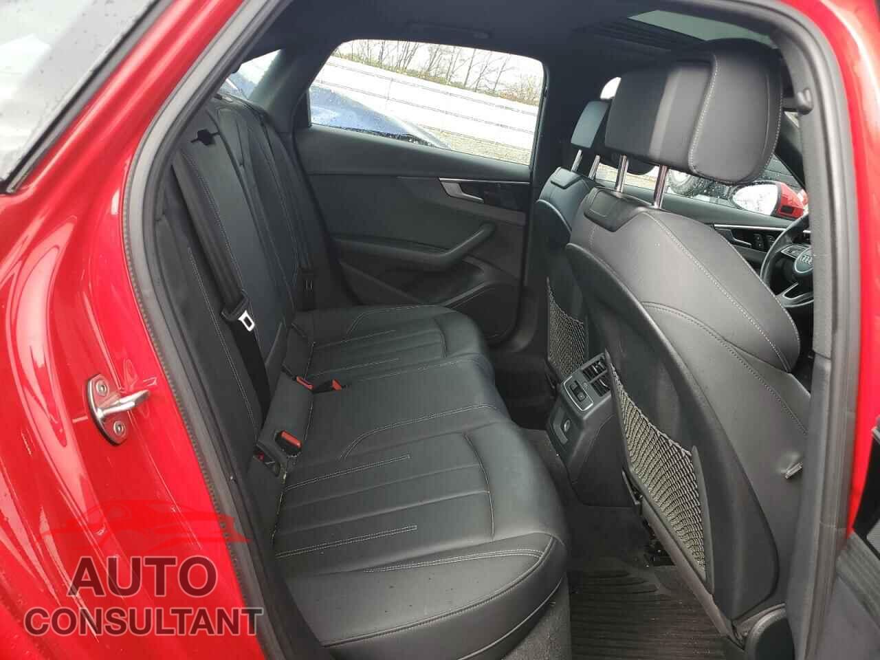 AUDI A4 2021 - WAUDAAF49MA031047
