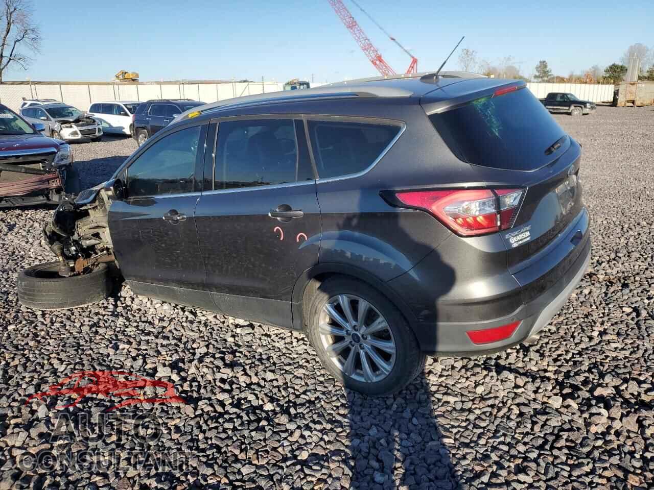 FORD ESCAPE 2017 - 1FMCU0JD7HUD10214