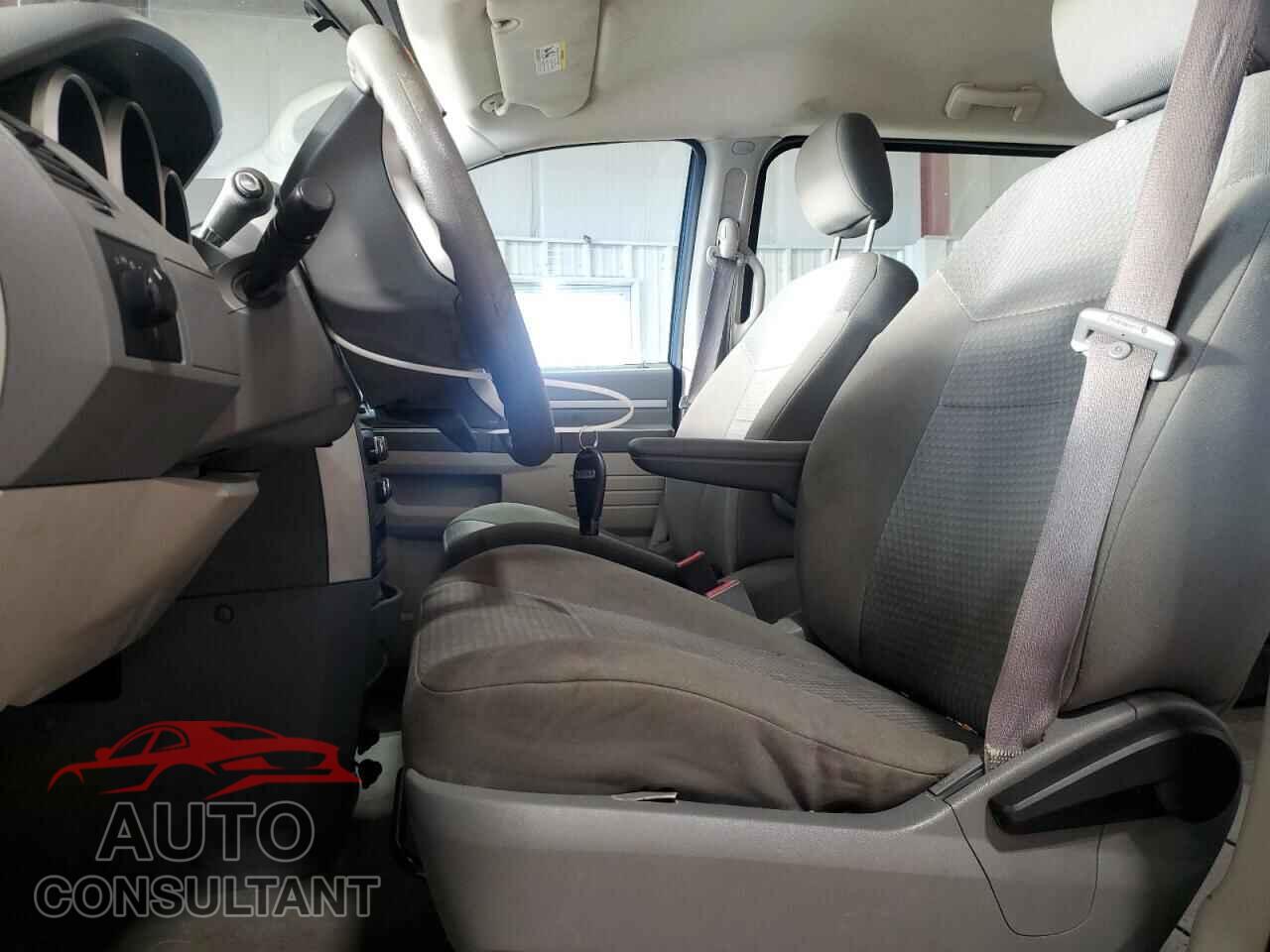 DODGE CARAVAN 2010 - 2D4RN4DE7AR223538