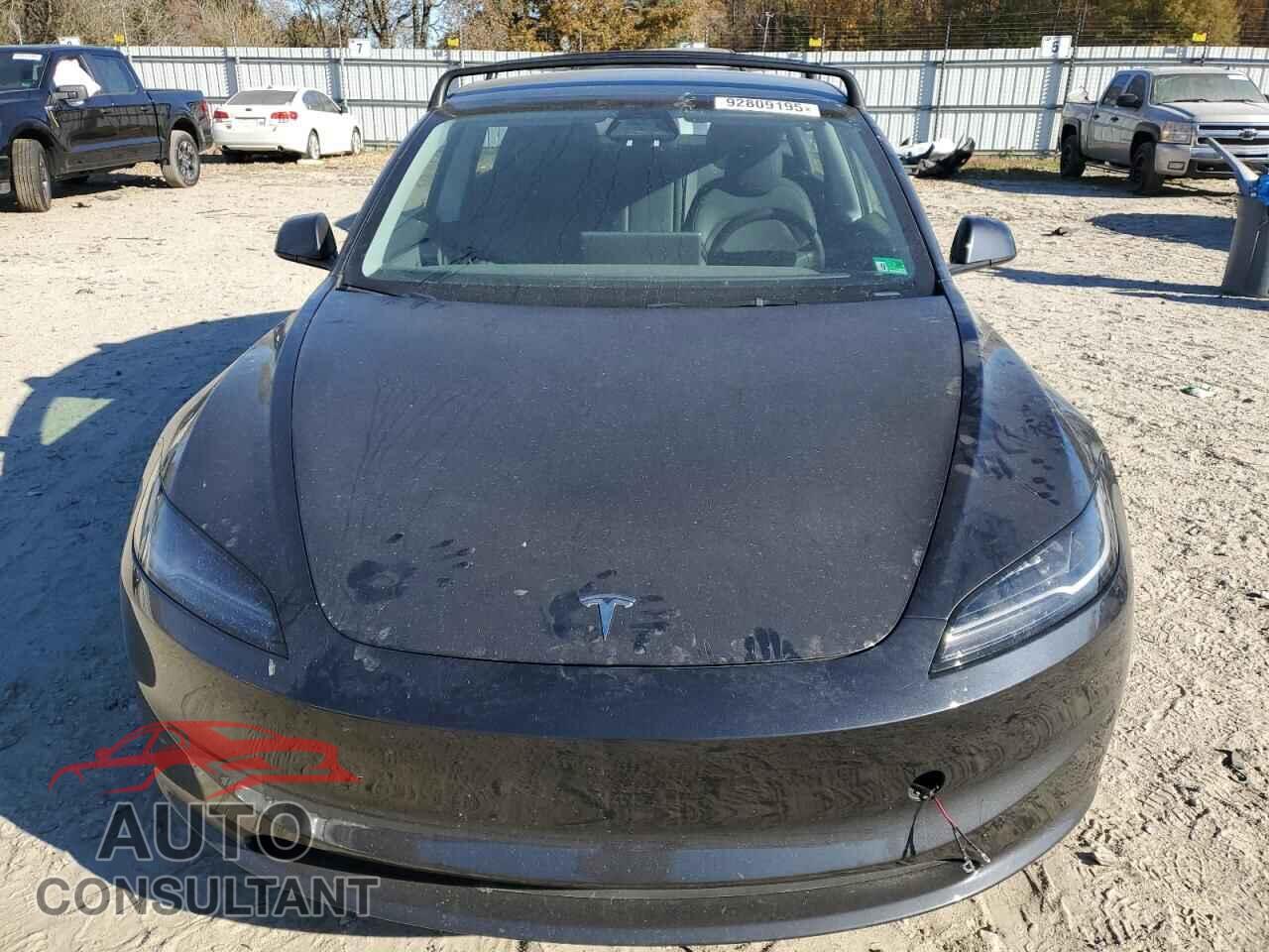 TESLA MODEL 3 2024 - 5YJ3E1EA4RF862416