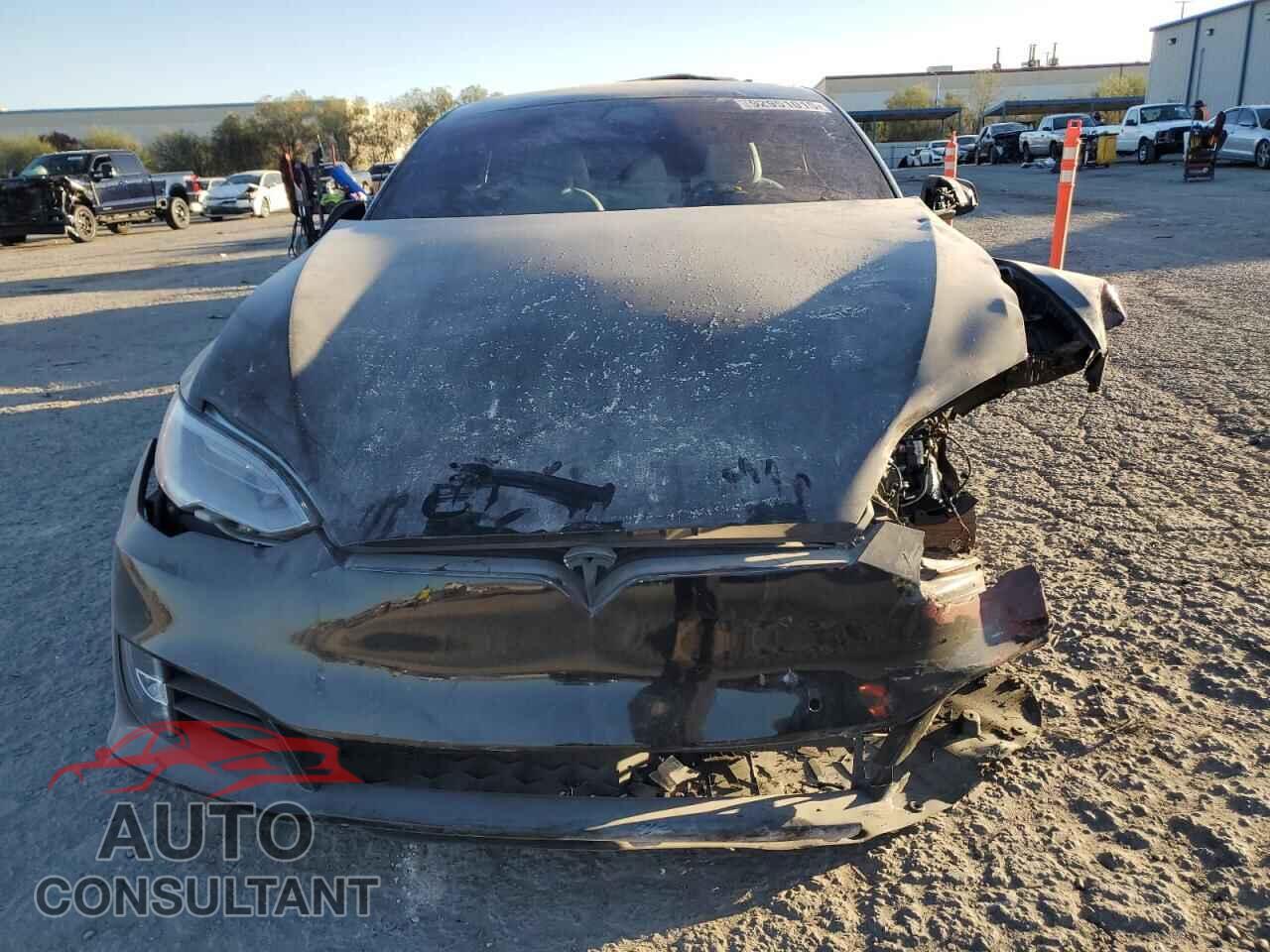 TESLA MODEL S 2021 - 5YJSA1E24MF427162