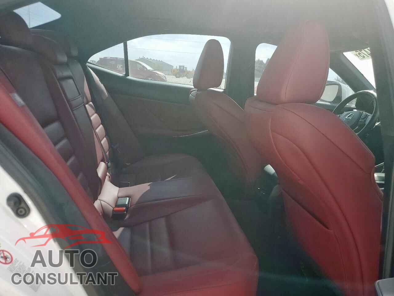 LEXUS IS 2014 - JTHBE1D24E5009790