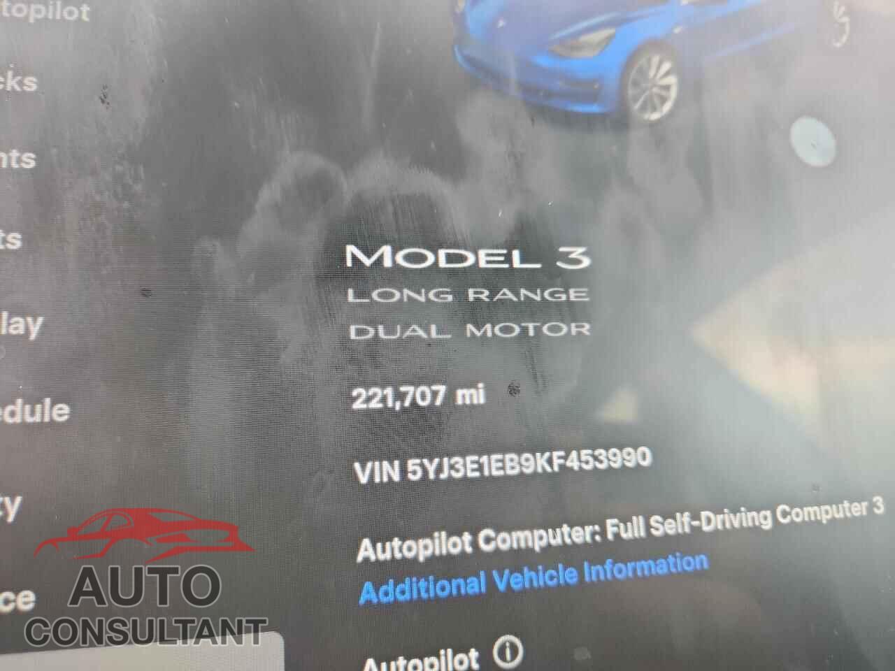 TESLA MODEL 3 2019 - 5YJ3E1EB9KF453990
