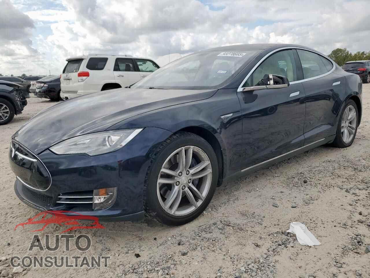TESLA MODEL S 2014 - 5YJSA1S12EFP48713