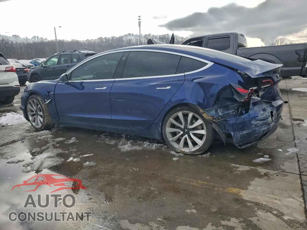 TESLA MODEL 3 2018 - 5YJ3E1EB8JF097840
