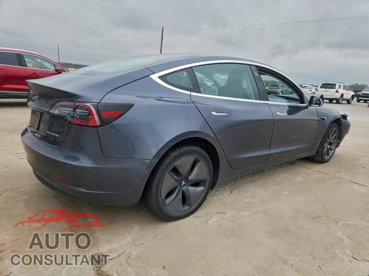 TESLA MODEL 3 2019 - 5YJ3E1EB6KF386829
