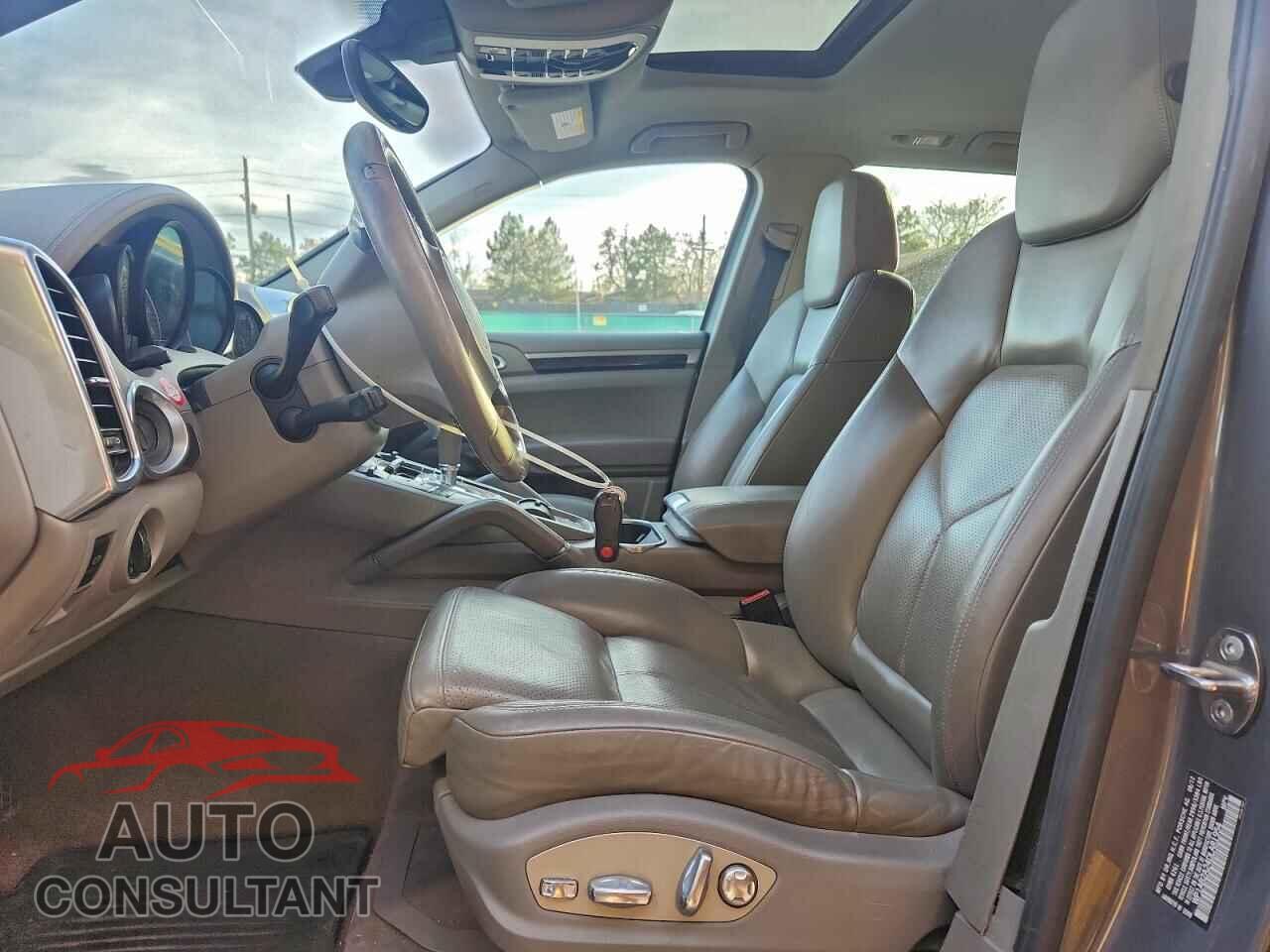 PORSCHE CAYENNE 2013 - WP1AB2A24DLA81954