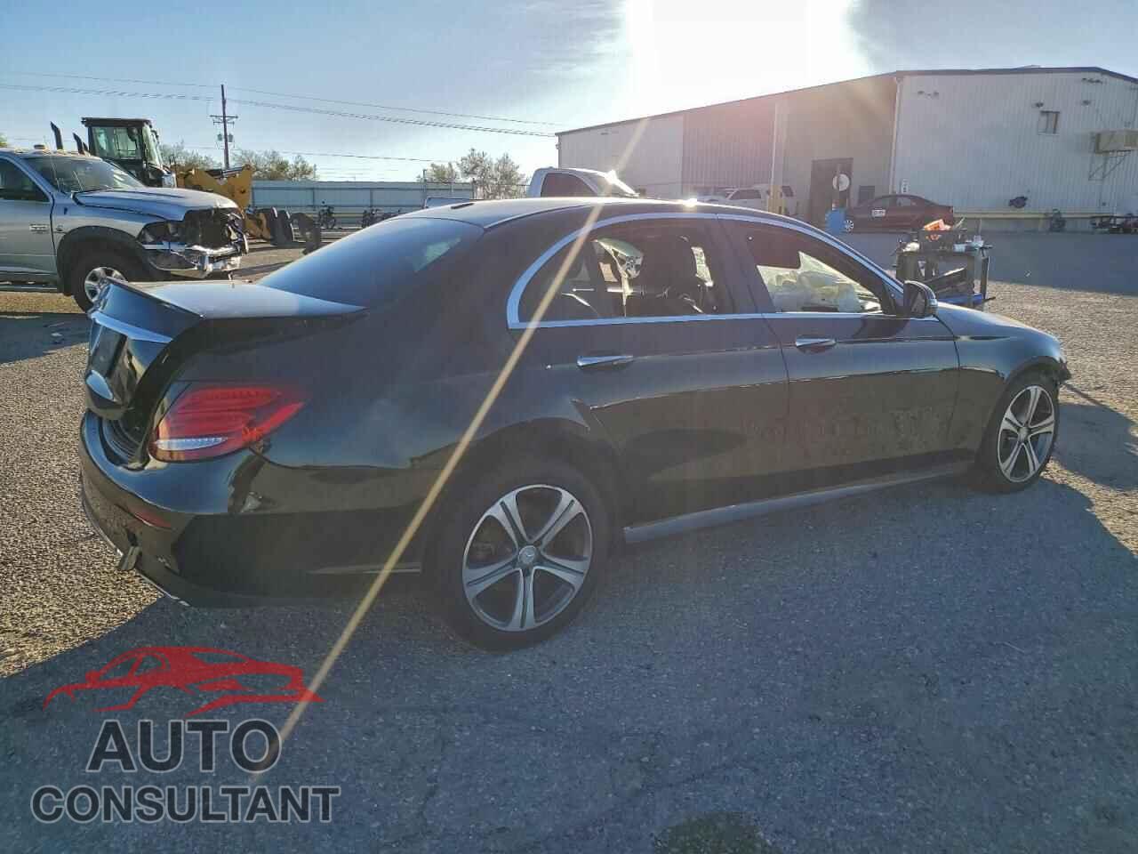 MERCEDES-BENZ E-CLASS 2020 - WDDZF8DB2LA727113