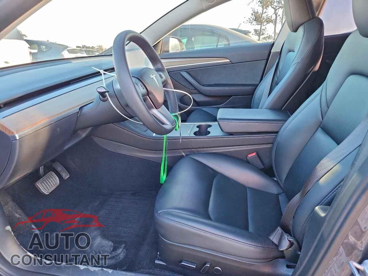 TESLA MODEL 3 2023 - 5YJ3E1EA0PF656037