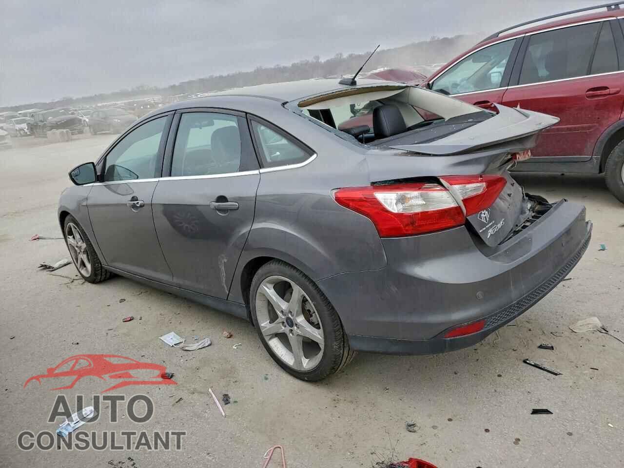 FORD FOCUS 2014 - 1FADP3J2XEL357647