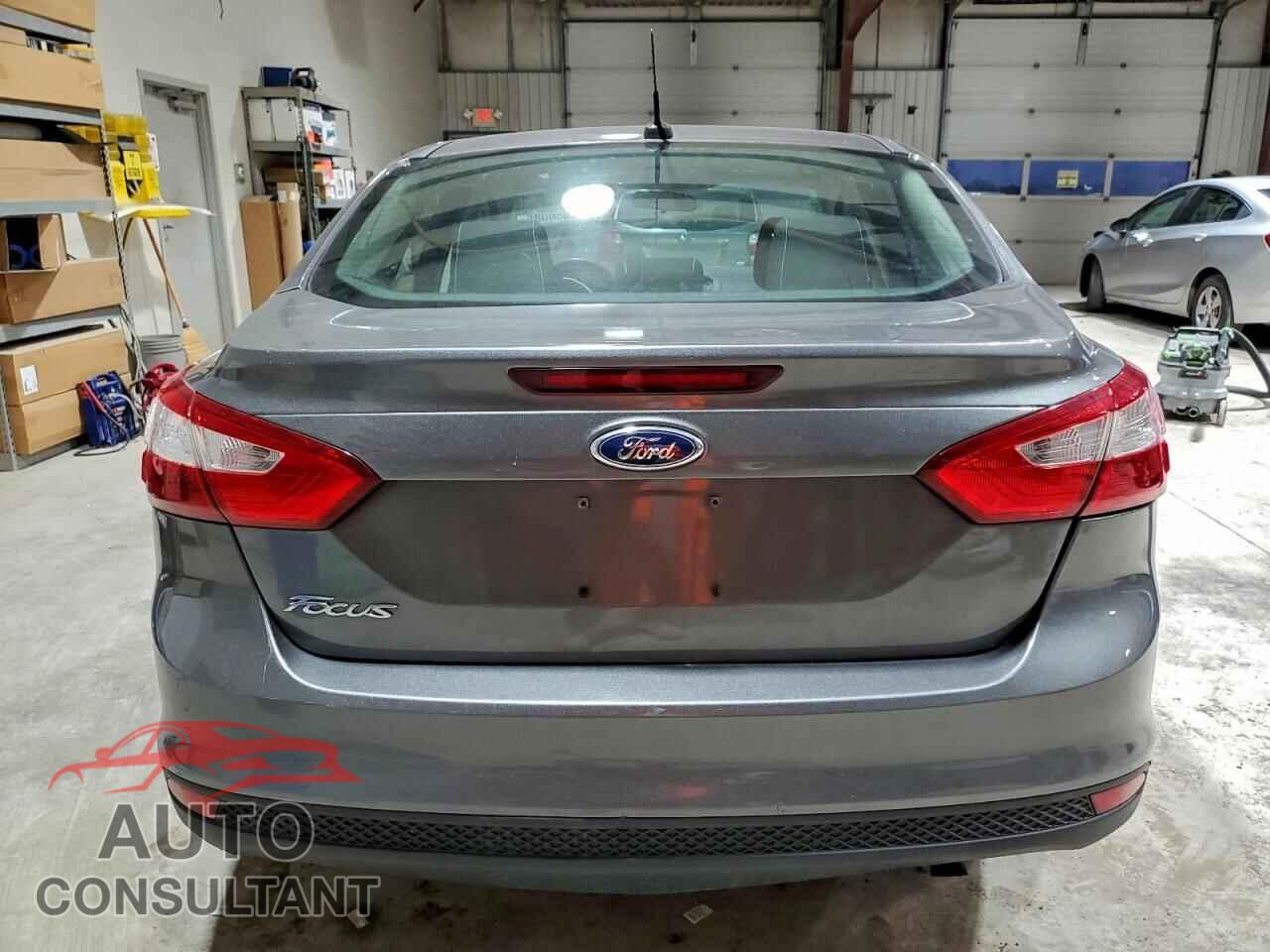 FORD FOCUS 2012 - 1FAHP3E24CL282730