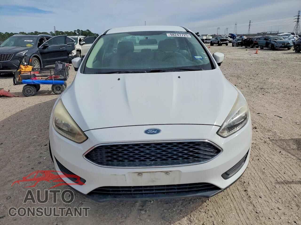 FORD FOCUS 2017 - 1FADP3F20HL324542