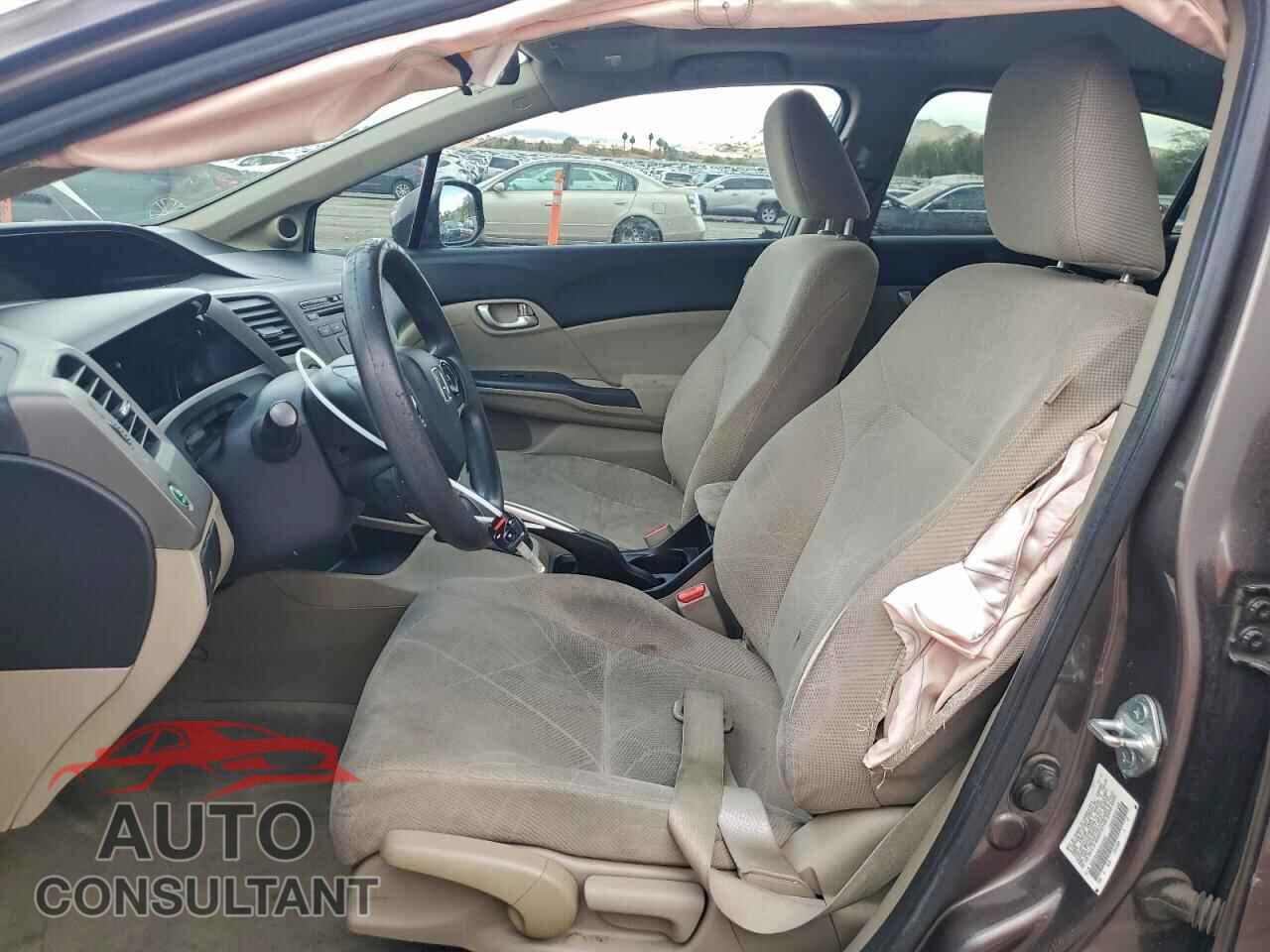 HONDA CIVIC 2012 - 2HGFB2F88CH537021