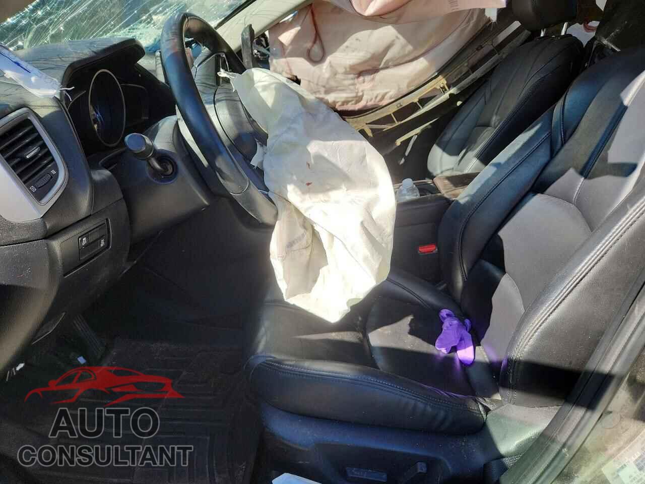 MAZDA 3 2018 - 3MZBN1L32JM269425