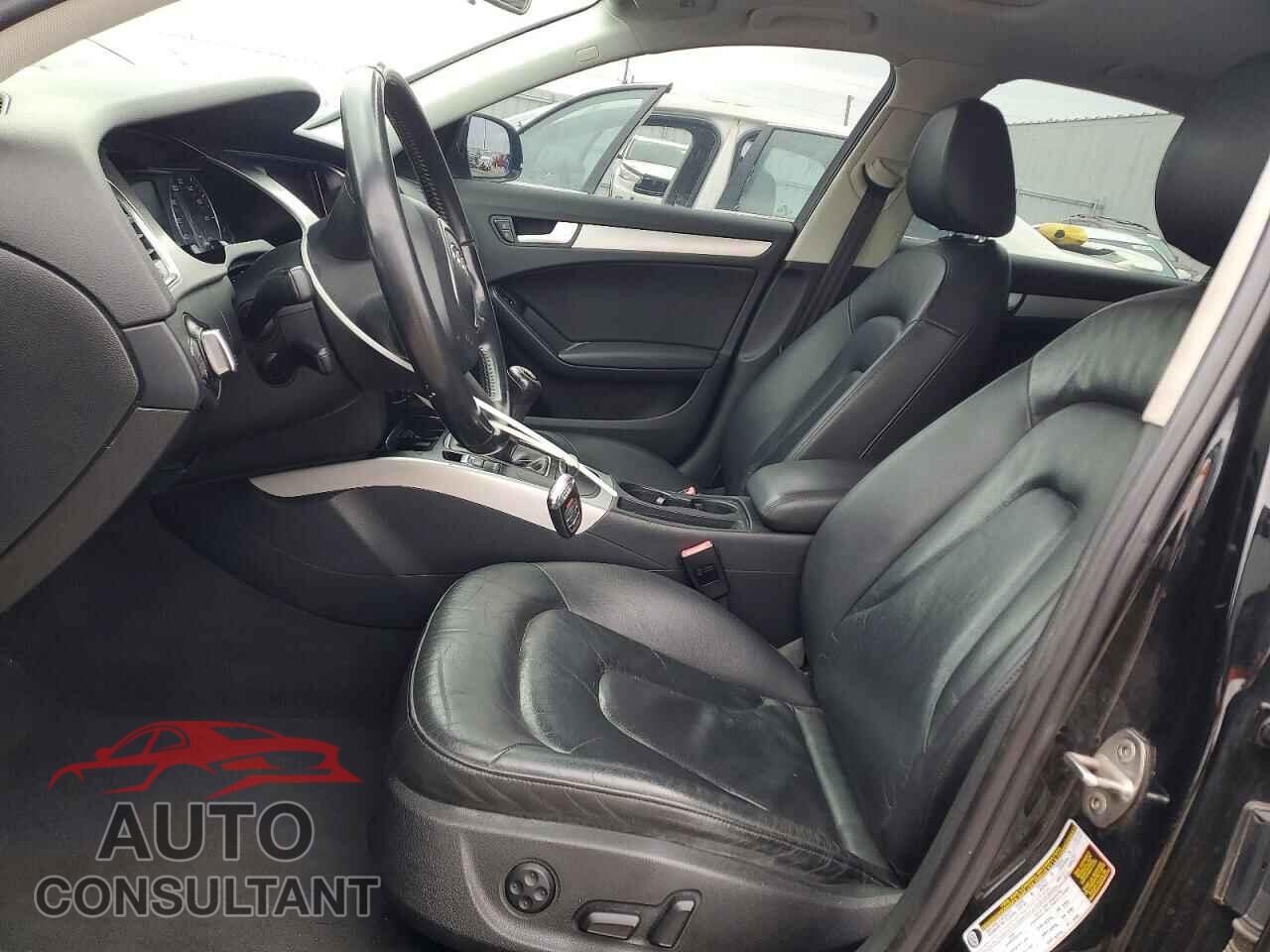AUDI A4 2011 - WAUDFAFL8BA085848