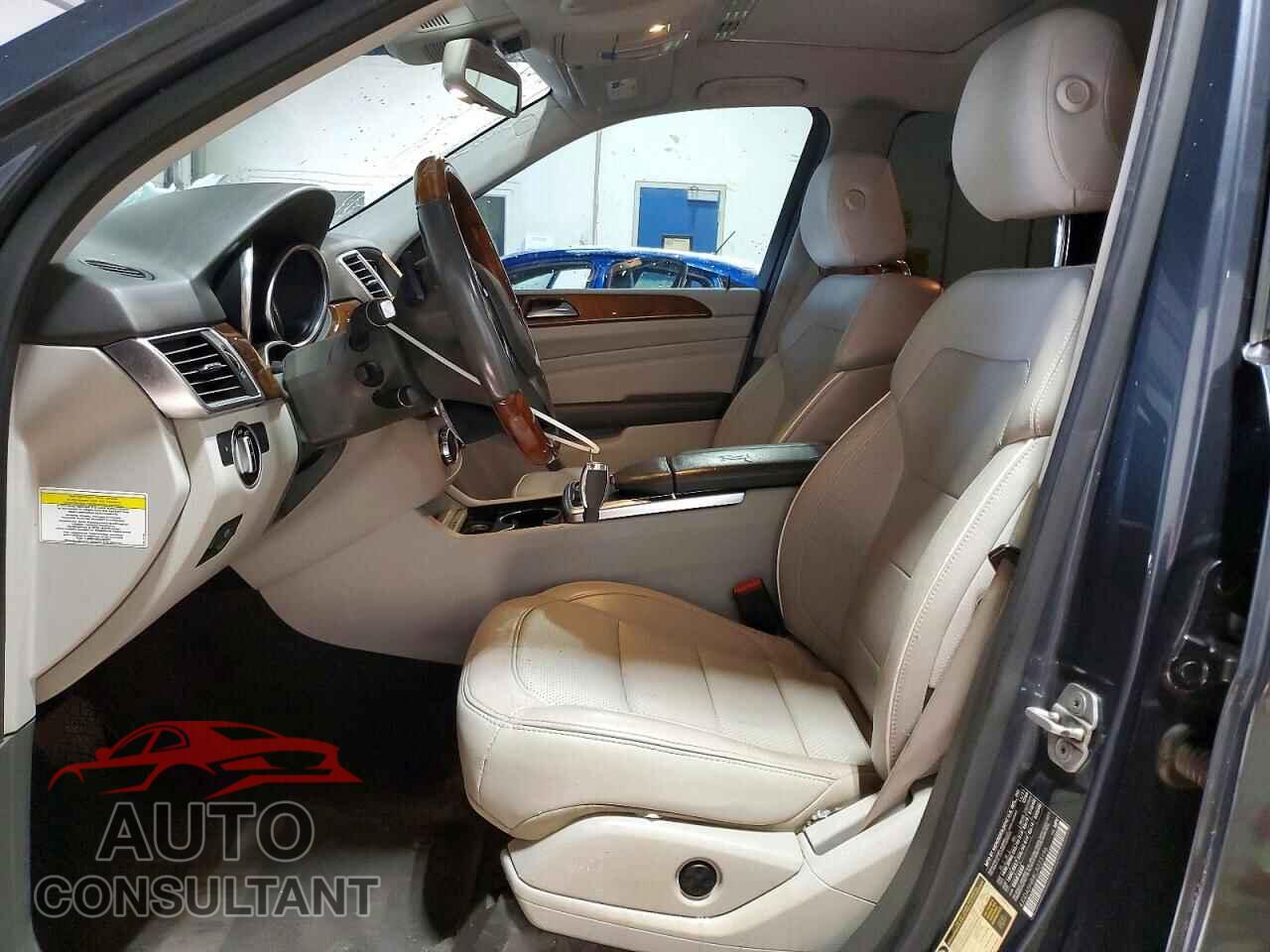MERCEDES-BENZ M-CLASS 2012 - 4JGDA5HB8CA023196
