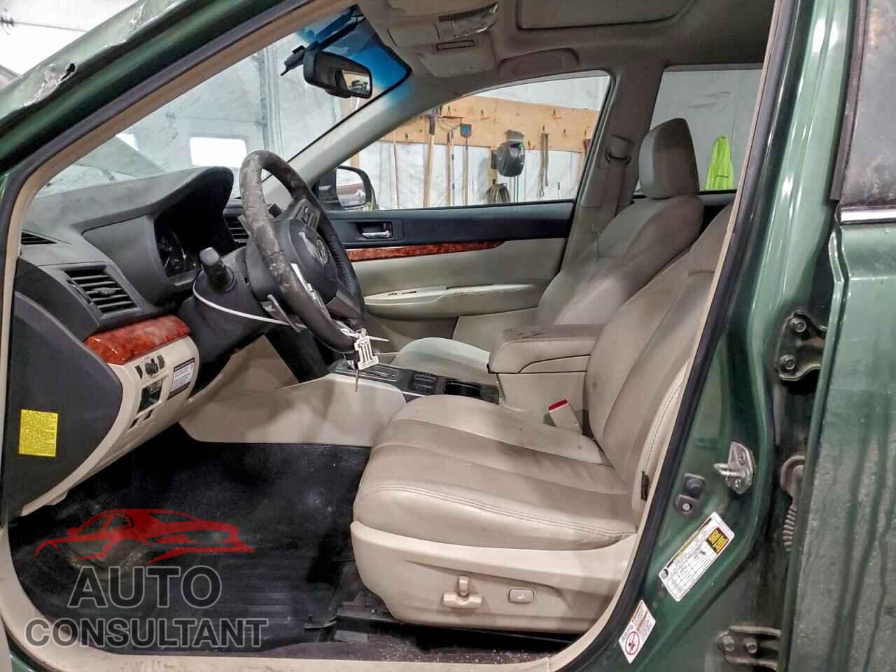 SUBARU OUTBACK 2010 - 4S4BRBKC8A3313178