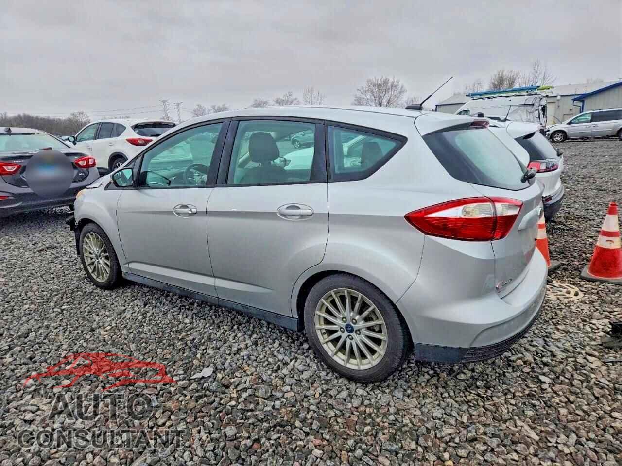 FORD CMAX 2013 - 1FADP5AU8DL510358