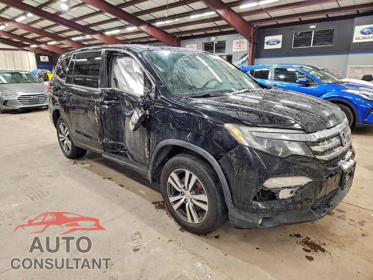 HONDA PILOT 2017 - 5FNYF6H77HB045813