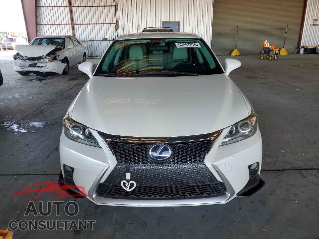 LEXUS CT 200 2014 - JTHKD5BH7E2203247