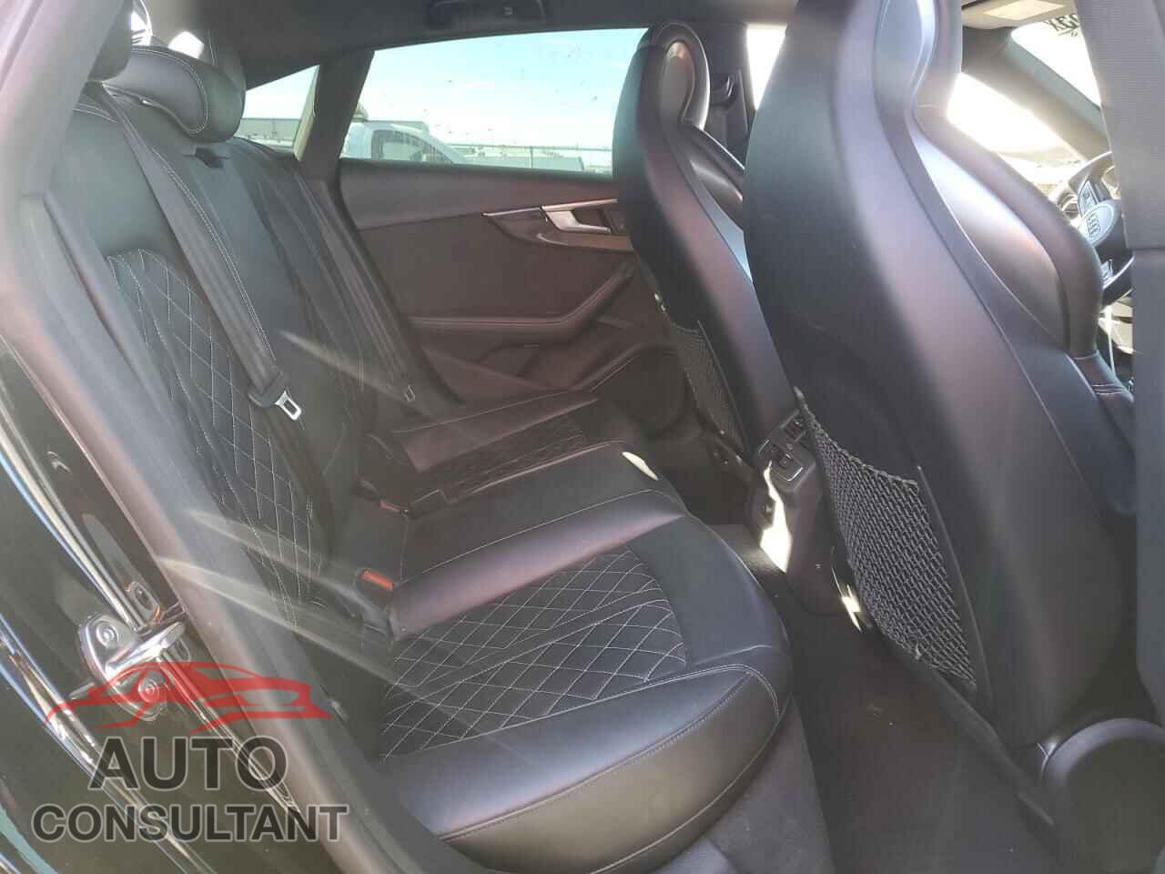 AUDI S5/RS5 2018 - WAUC4CF5XJA031237