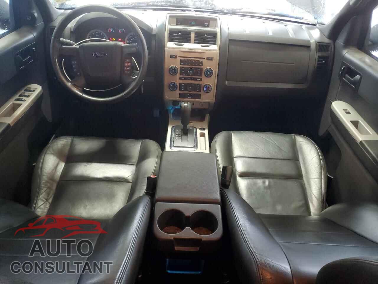 FORD ESCAPE 2010 - 1FMCU9D70AKD08204