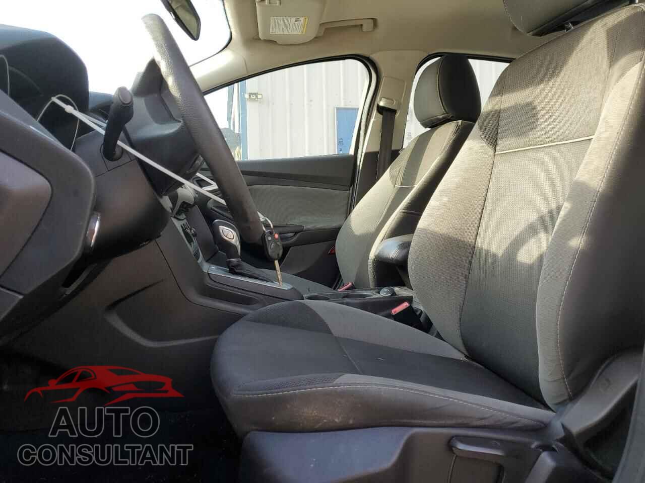 FORD FOCUS 2014 - 1FADP3F23EL434982