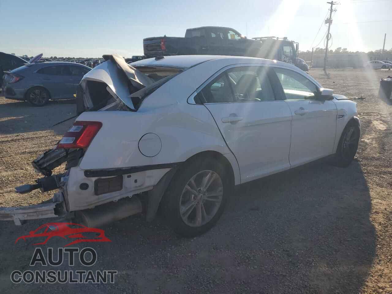 FORD TAURUS 2013 - 1FAHP2E81DG140764