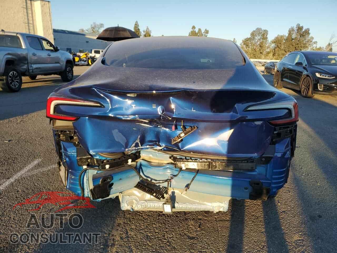 TESLA MODEL 3 2025 - 5YJ3E1EA2SF025475