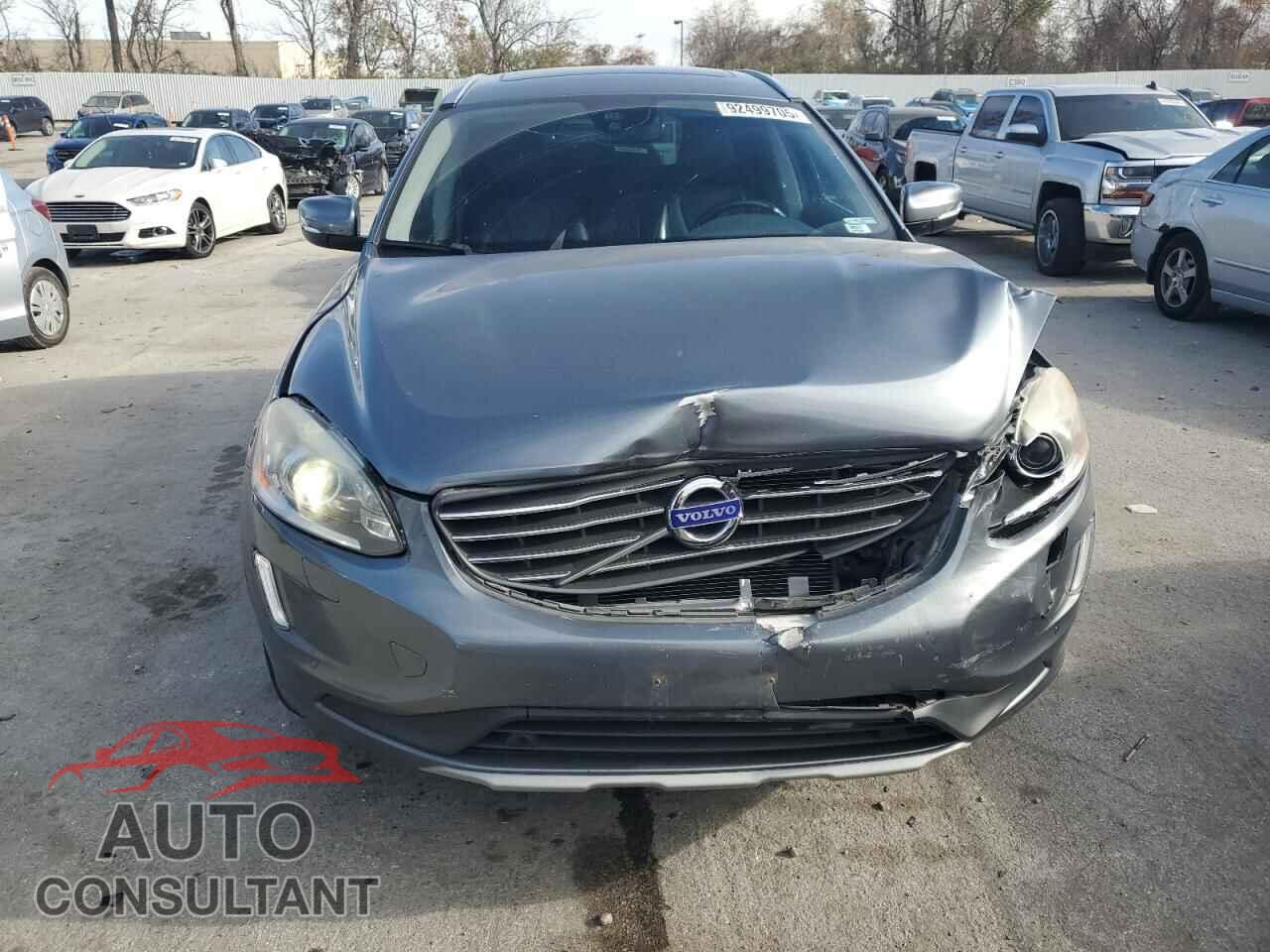 VOLVO XC60 2017 - YV449MRU2H2114311