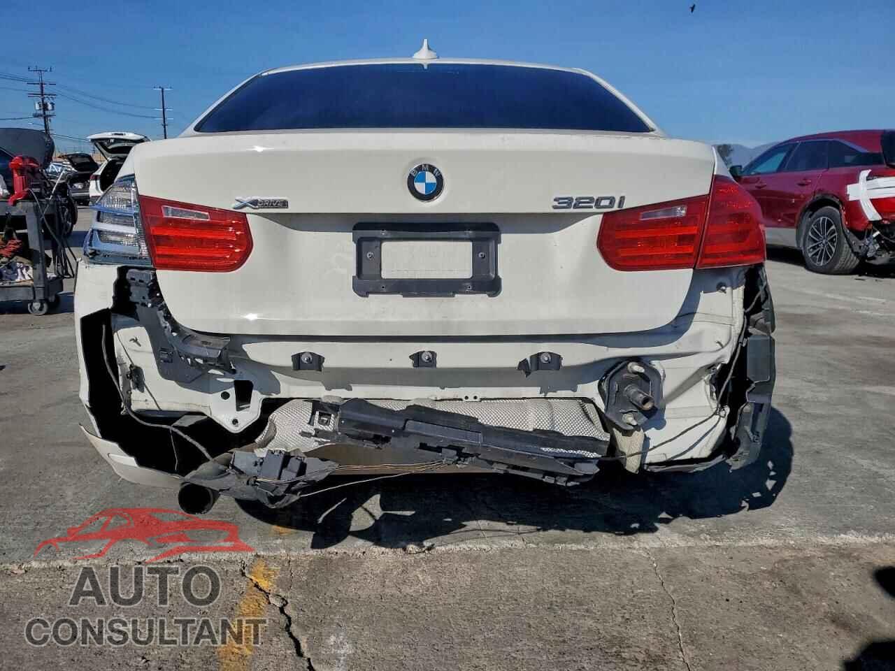 BMW 3 SERIES 2014 - WBA3C3C57EF986979