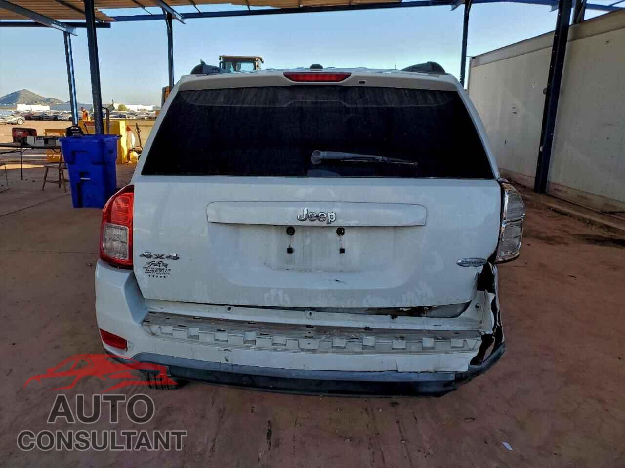 JEEP COMPASS 2011 - 1J4NF1FB6BD210708