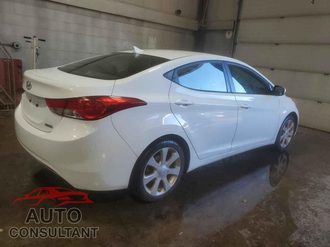 HYUNDAI ELANTRA 2012 - 5NPDH4AE1CH118092