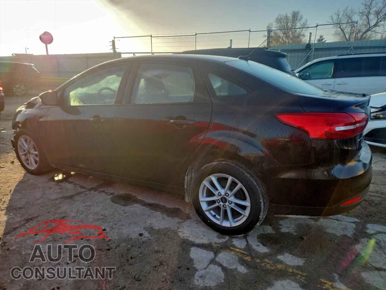 FORD FOCUS 2017 - 1FADP3F26HL315747