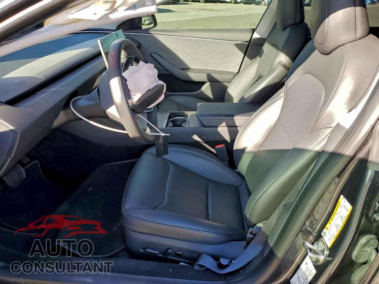 TESLA MODEL 3 2024 - 5YJ3E1EA0RF726316