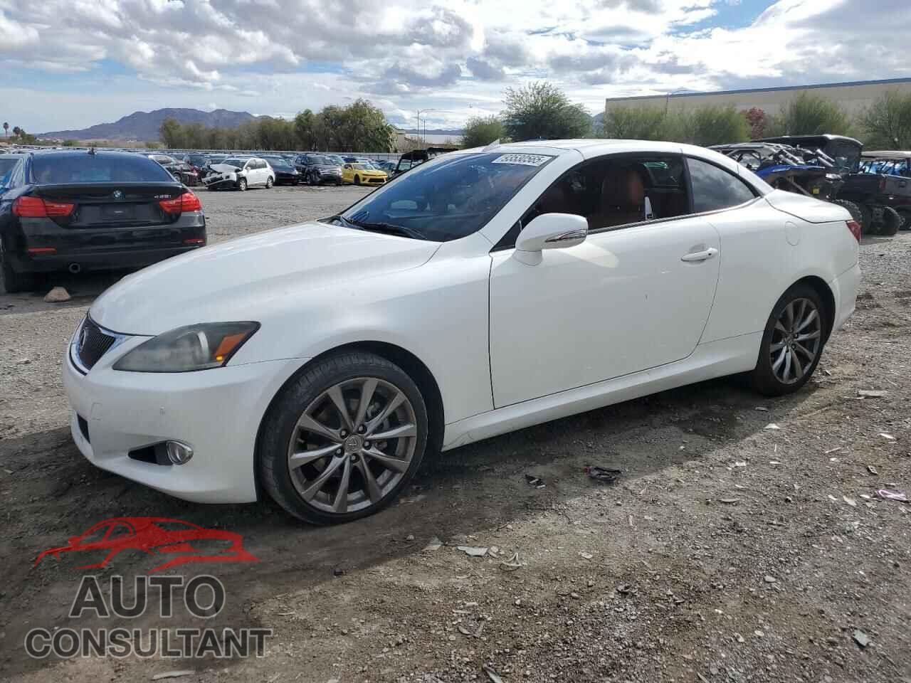 LEXUS IS 2014 - JTHFF2C21E2529890