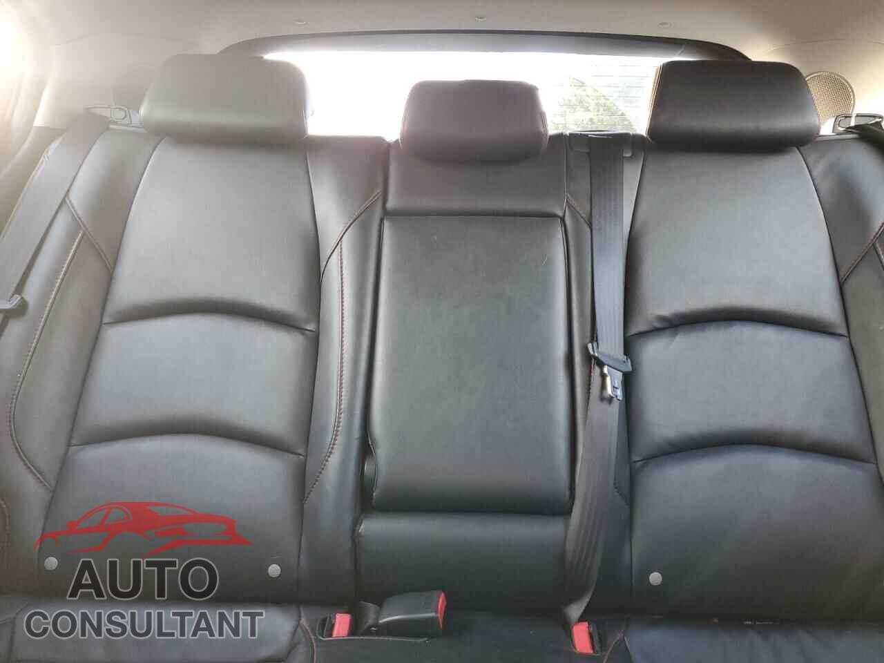 MAZDA 3 2015 - JM1BM1M76F1244541