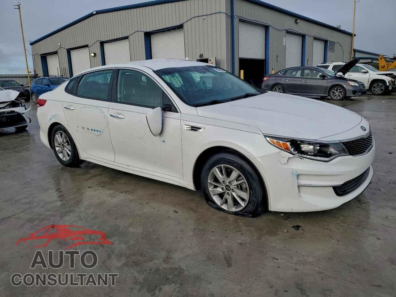 KIA OPTIMA 2017 - KNAGT4L33H5163577