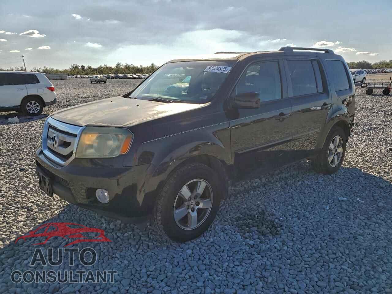 HONDA PILOT 2011 - 5FNYF3H57BB010614