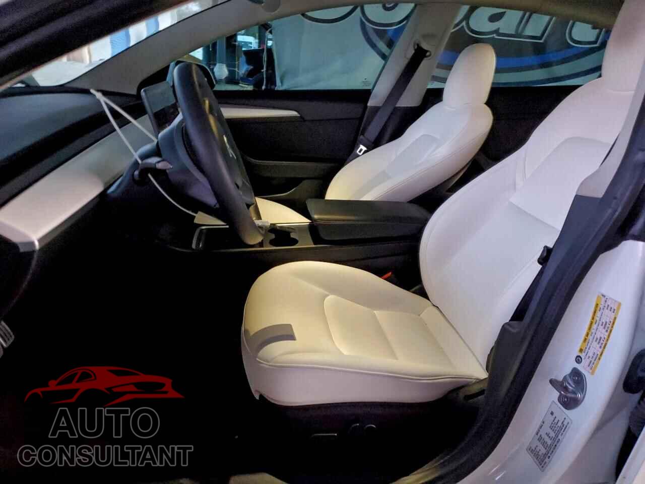TESLA MODEL 3 2022 - 5YJ3E1EC5NF170239