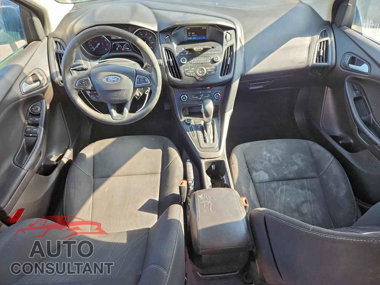 FORD FOCUS 2017 - 1FADP3F25HL269599