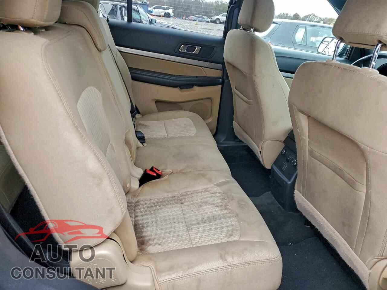 FORD EXPLORER 2017 - 1FM5K7B80HGD52084