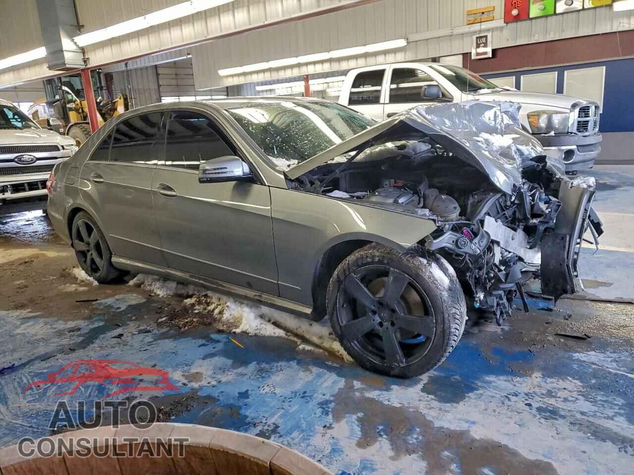 MERCEDES-BENZ E-CLASS 2011 - WDDHF8HB5BA340866