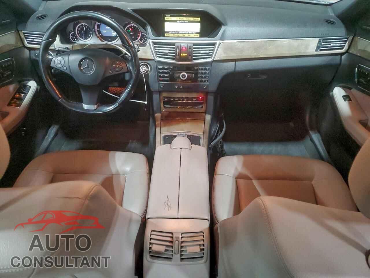 MERCEDES-BENZ E-CLASS 2011 - WDDHF8HB6BA349947