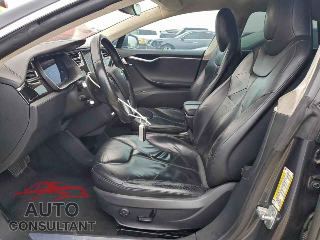 TESLA MODEL S 2015 - 5YJSA1S19FF099526